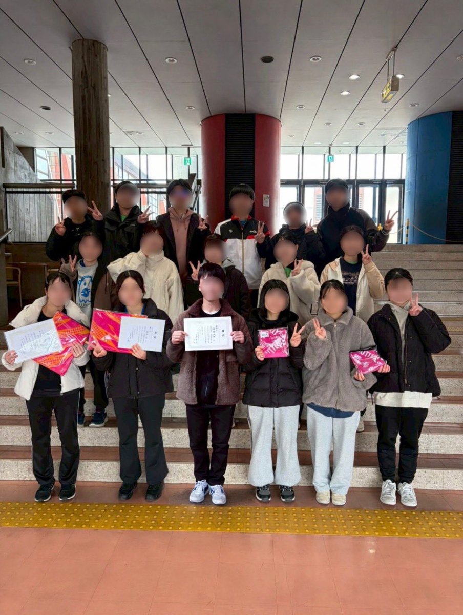 gpu_tabletennis's tweet photo. 第12回関西医歯薬学生卓球大会（関西医歯薬）
3/6（金）〜3/9（月）和歌山ビッグホエール、大阪府立臨海スポーツセンター

主管の京都大学医学部卓球部、大阪大学医学部卓球部をはじめ、運営に携わってくださった皆さん、ありがとうございました！ https://t.co/KB3QC8UwQG
