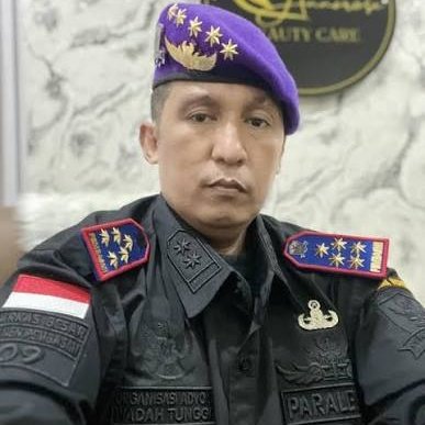 Indonesian Poop Base tweet media