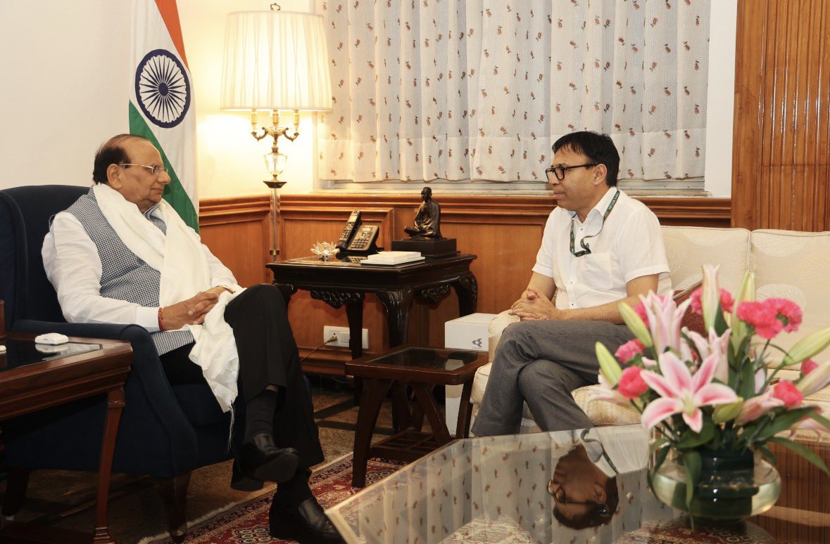 Had the honour of meeting Hon’ble Lieutenant Governor of Ladakh, Shri Vinai Kumar Saxena Ji, and extended my heartiest congratulations to him on assuming charge as the LG of Ladakh.

During our interaction, we discussed several important issues concerning the development and