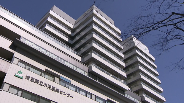 【判明】病院で抗がん剤注射を受けた10代男性が死亡、注射した薬剤に別の薬液か 埼玉県立小児医療センター
news.livedoor.com/article/detail…

去年、髄腔内注射を受けたあと、重篤な神経症状を発症し、10代の患者1人が死亡。10代と10歳未満の2人の男性患者が今も人工呼吸器をつけて治療中であるという。