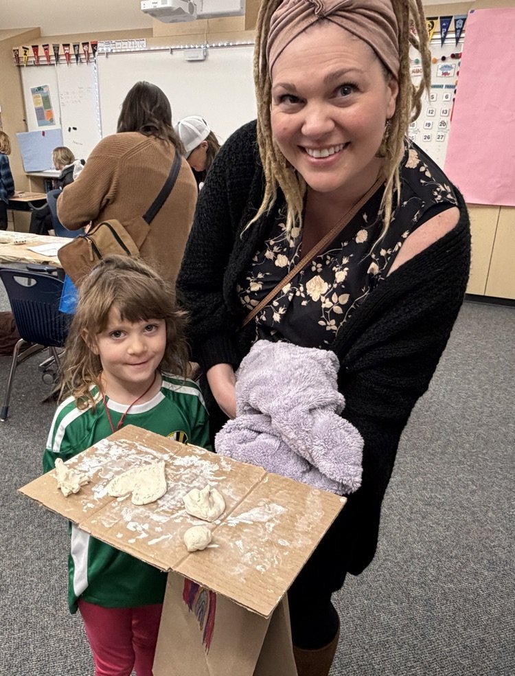 Thanks to the PD-Alpine Lakes PTO &amp; all volunteers for an amazing Art Night!