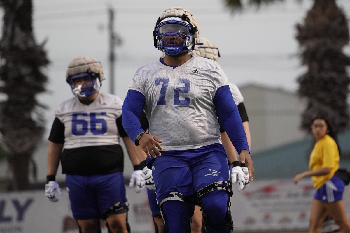 TAMUK Javelina Football tweet media