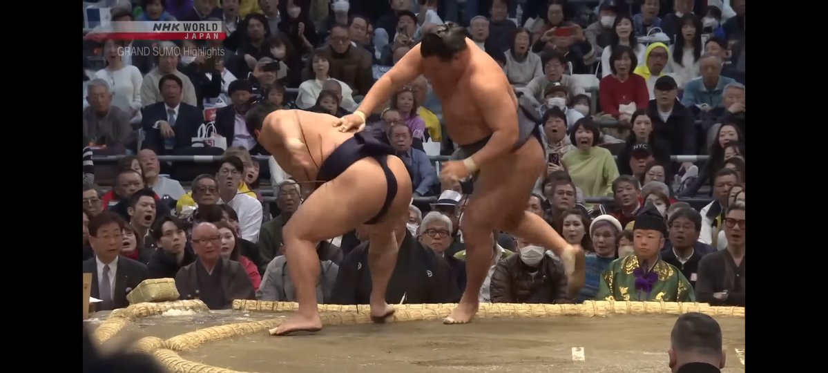 Carrie Aulenbacher tweet media