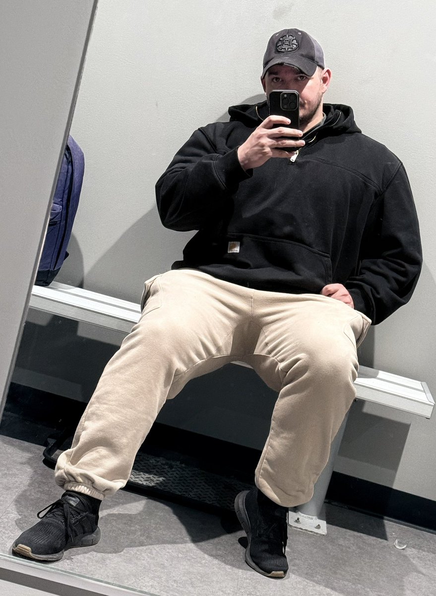 SimplyNrage tweet media