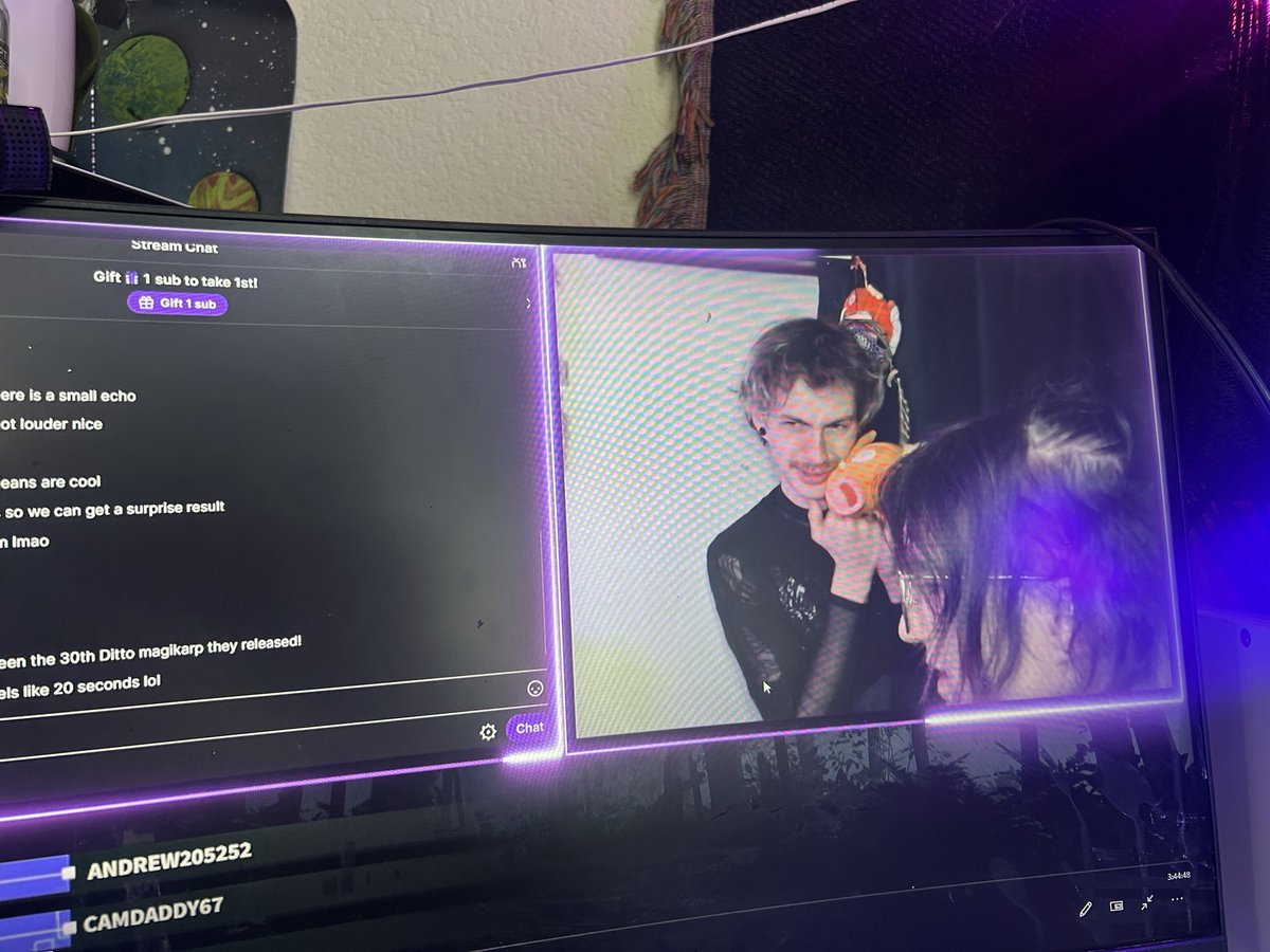 PerciHe11's tweet photo. Four hour stream of shit posting, laughing, and engaging with chat and making my roommate emo ✨ #twitch https://t.co/cTNrUlkQaQ