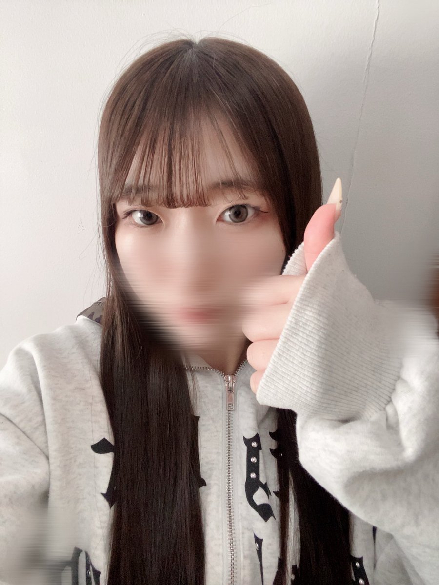 4年半ぶりくらいに急遽
地元に帰省した、メンタル回復
して帰らなきゃなあᐡ•̥ ·̫ •̥`