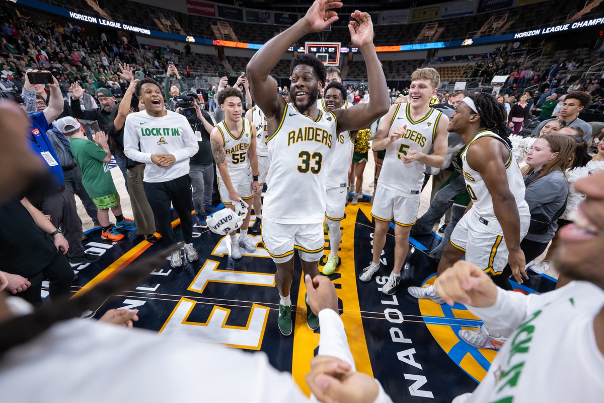 HorizonLeague's tweet photo. The 2026 @BarbasolShave #HLMBB champs, @WSU_MBB!

#MarchStartsHere 🏀| #OurHorizon 🌇 https://t.co/E7WHLtLs1i
