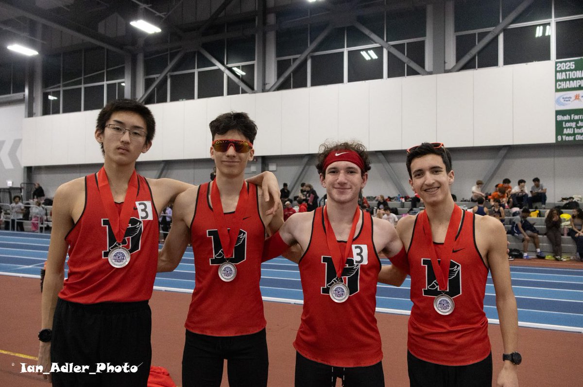 Deerfield Distance Crew tweet media