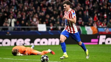 🇦🇷𝐉𝐔𝐋𝐈𝐀𝐍 𝐀𝐋𝐕𝐀𝐑𝐄𝐙 𝐕𝐒 𝐓𝐎𝐓𝐓𝐄𝐍𝐇𝐀𝐌
73 minutes played
2 goals
1 assist
88% pass accuracy
2 key passes leading to shots
11 total carries
Longest progressive carry of 46.2m
2 fouls won

Alvarez running riot 💥

#UCL #ATMTOT #UEFAChampionsLeauge