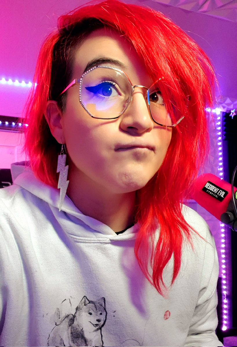 🔴NOW LIVE🔴
#ResidentEvilRequiem DLC
Stream INSANITY TIME! No I'm not okay thanks for asking! 🤣
twitch.tv/pearlaran