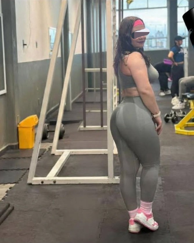 La más mamona tweet media