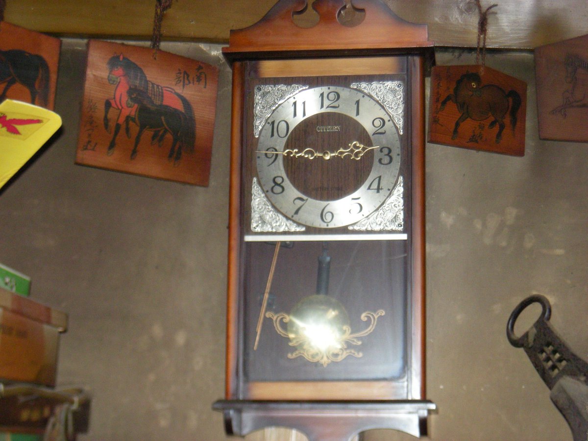 PC内を漁ったらありました。落ちた時刻で止まっています。ガラケー画像なので画質が荒くて申し訳ないです……（やや遅れていた時計のため、正確なP波到達時間より前で止まっています）