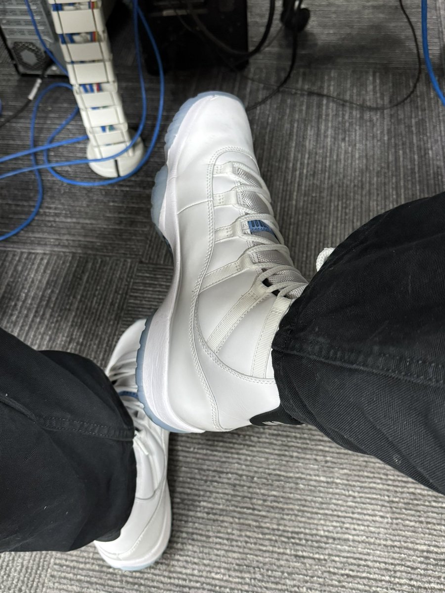 Achilles tweet media