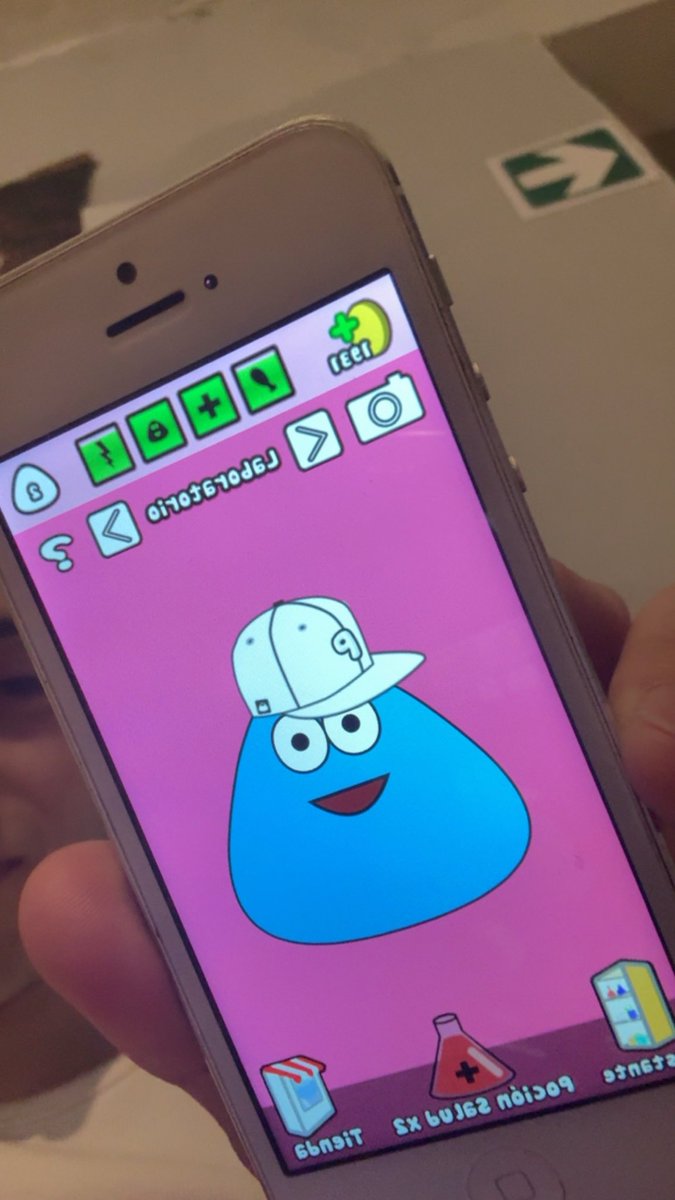 @@'s least helpful contributor tweet media