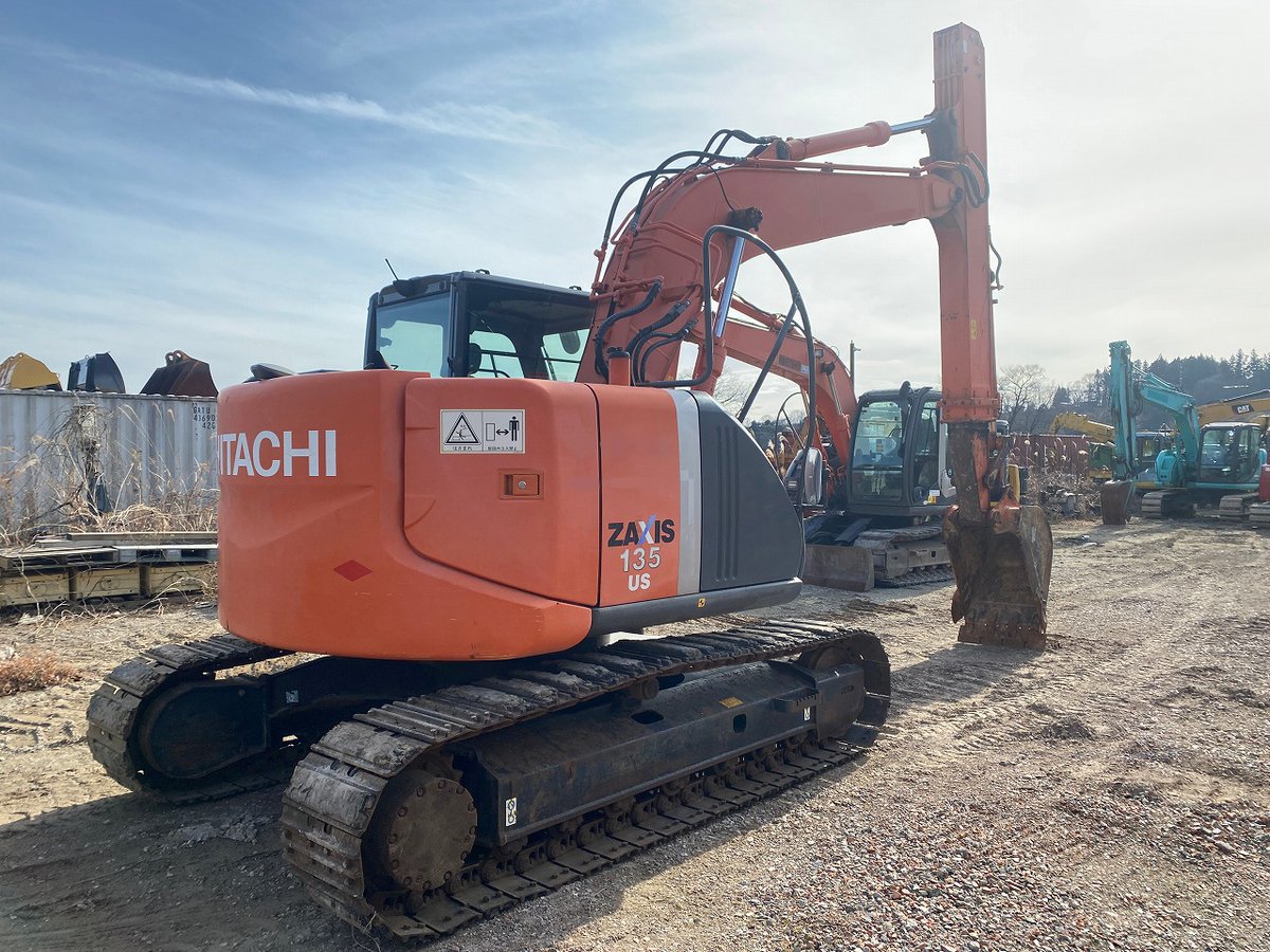 r_engineering2's tweet photo. 【販売中の重機紹介】
HITACHI ZX135US-3
2014年式/3,904hr
スライドアームで深堀り作業も可能です!
写真・詳細はこちらから👇
https://t.co/PqsPqvWZLY
ご質問はDMでお気軽に💬
#重機 #中古 #建設機械 #UsedExcavator #ユンボ #日立建機 #ZX135 #スライドアーム #深掘 #後方超小旋回 #栃木県 https://t.co/3st8zdcF6H