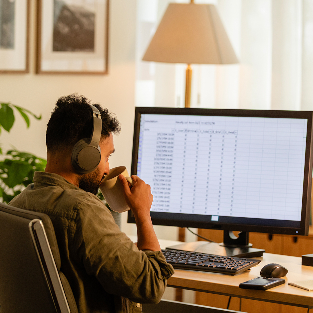 PulieriAgency's tweet photo. Report how you want! With InsurePay, workers’ compensation customers can now select the option to report by class code, as well as choose the reporting frequency (weekly, bi-weekly, monthly) that works for them. https://t.co/2EOgLJZeo3