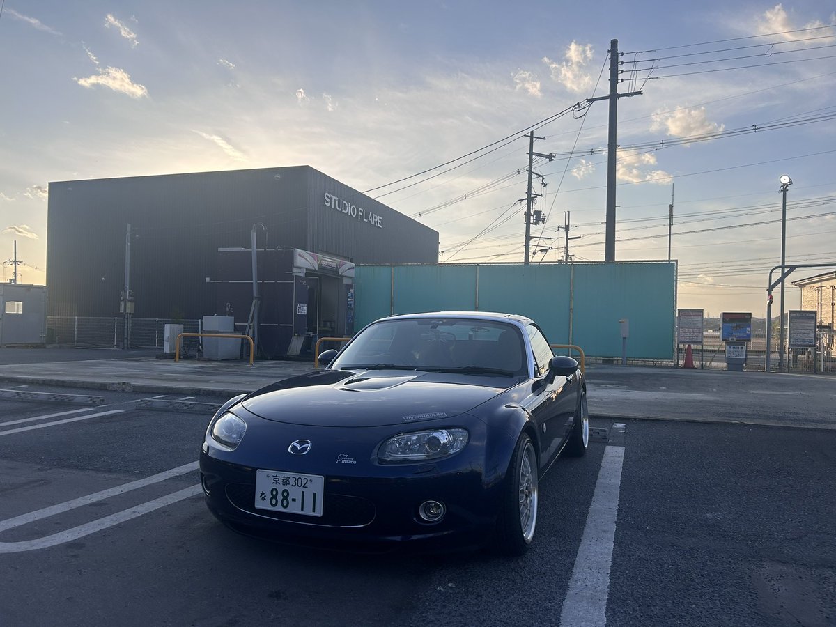 屋根開き　(EnthusiastCafe307の中の人） tweet media