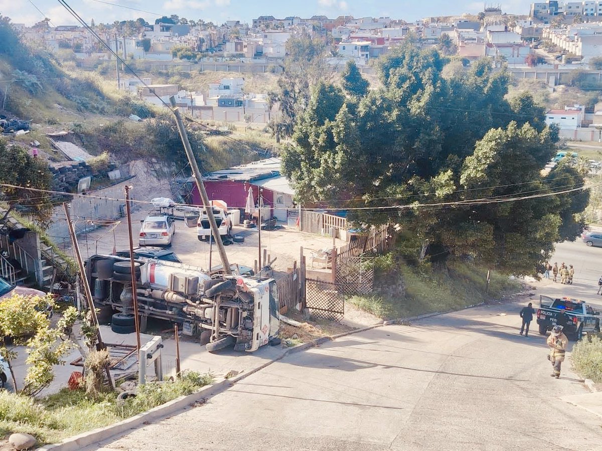 Tijuana Local tweet media