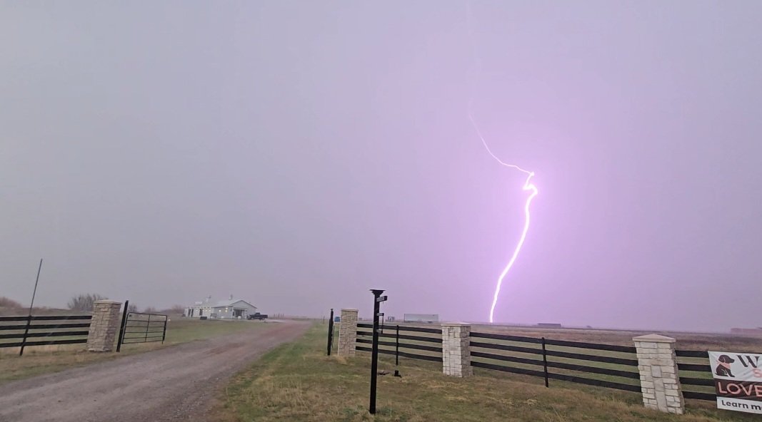 Lightning In A Keg tweet media
