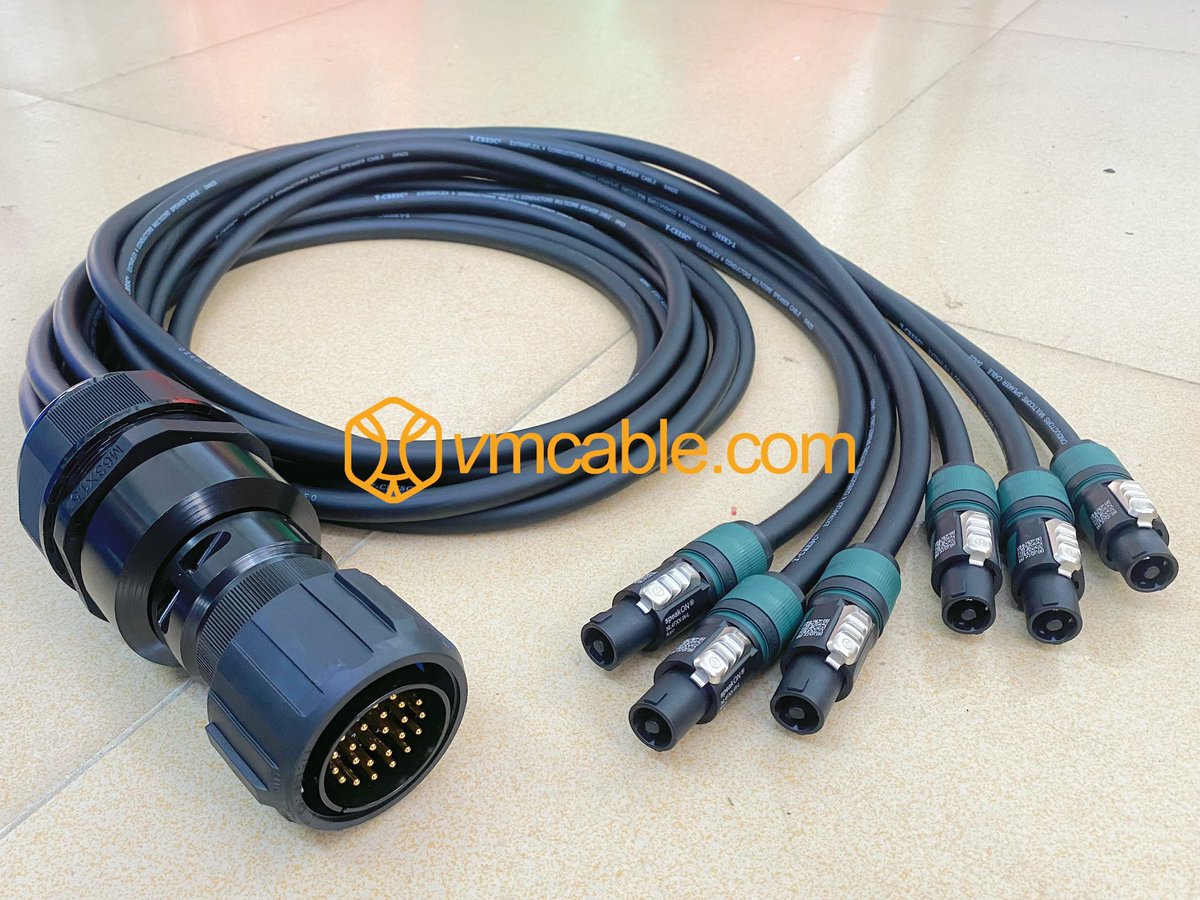 Konsnhunter tweet media