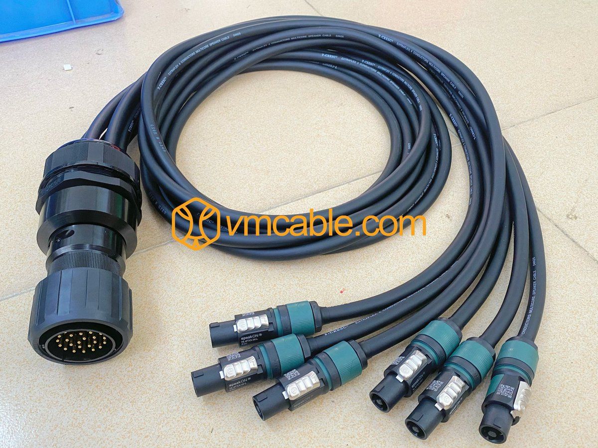 Konsnhunter tweet media