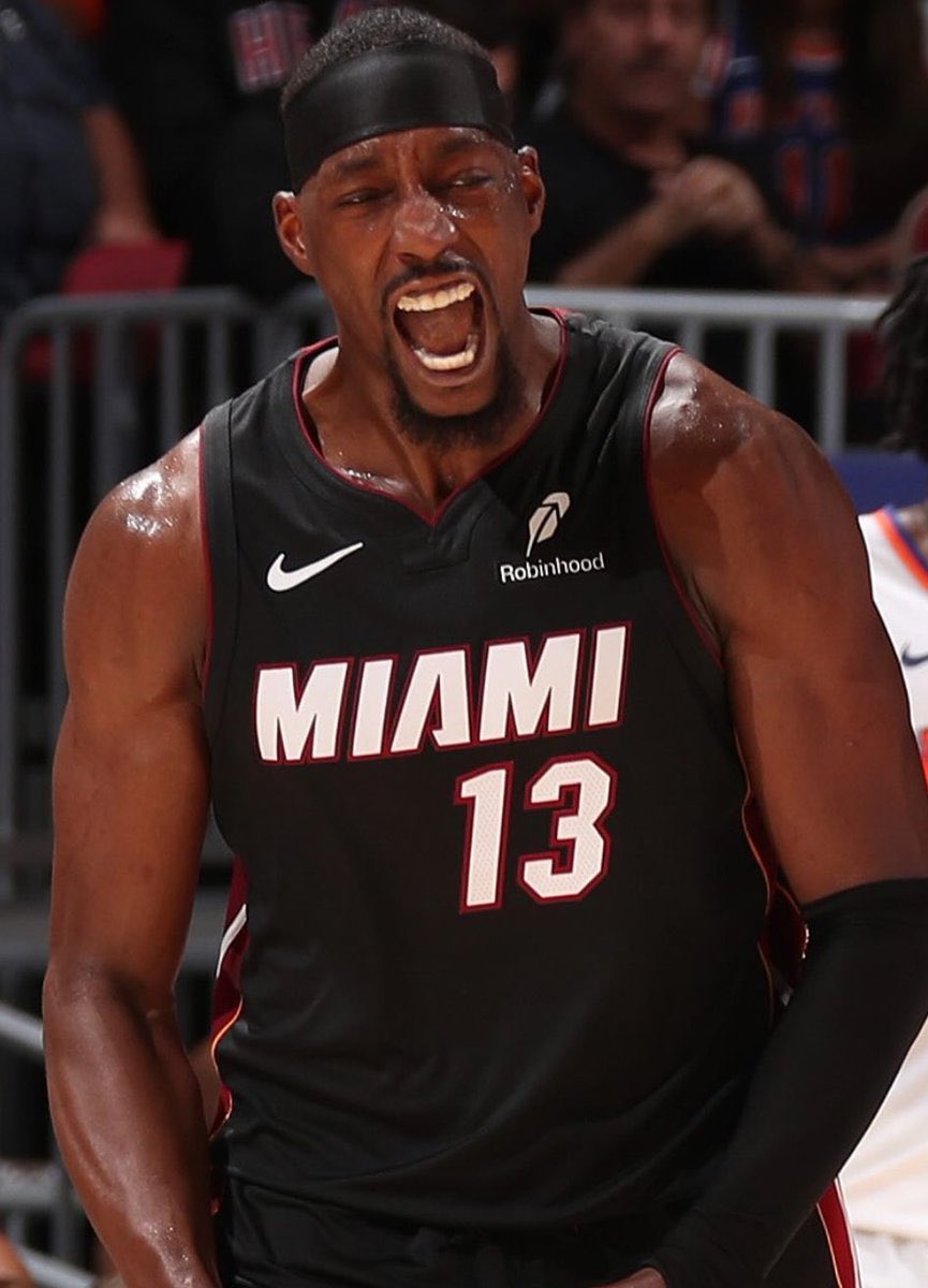 SleeperHeat's tweet photo. BREAKING: BAM ADEBAYO HAS PASSED KOBE BRYANT’S 81-POINT GAME.

THE 2ND-MOST POINTS IN NBA HISTORY. 🤯🔥

83 POINTS. https://t.co/Ib2EaxQX6U