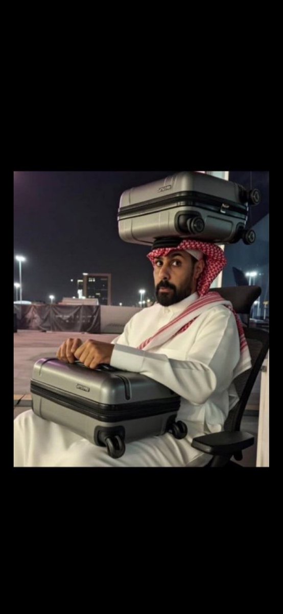 smsmsm900's tweet photo. @KhaleadBader ارجع لشغلك 
لاتبرك مباريك الجمل وانت ناقه https://t.co/7Q6DWlHCMn