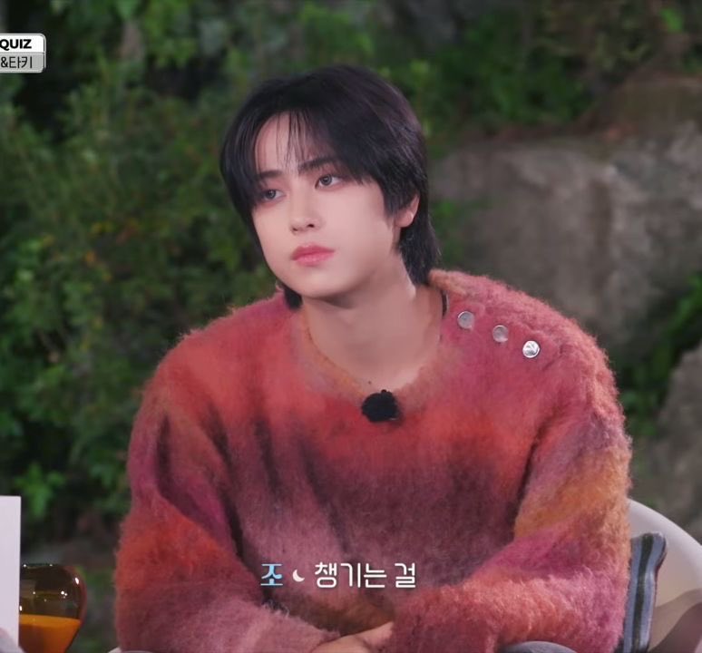 WHY ISHE SO BIG AWWOOOOOGAAA ROOUHJTTYY WOOFOWOOF