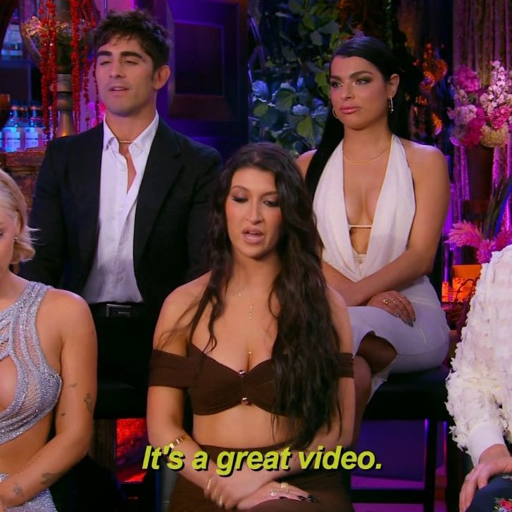 wrexweed's tweet image. #PumpRules