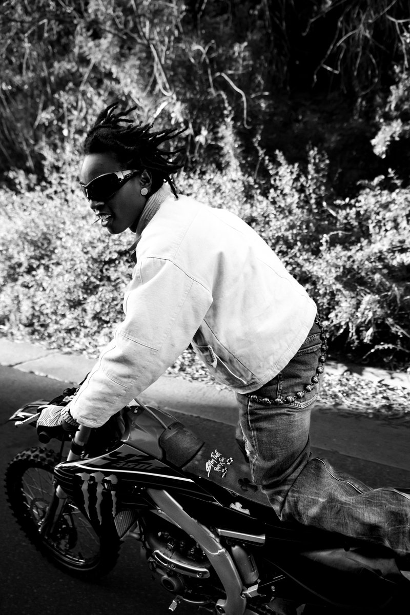 Sunlit.Media tweet media