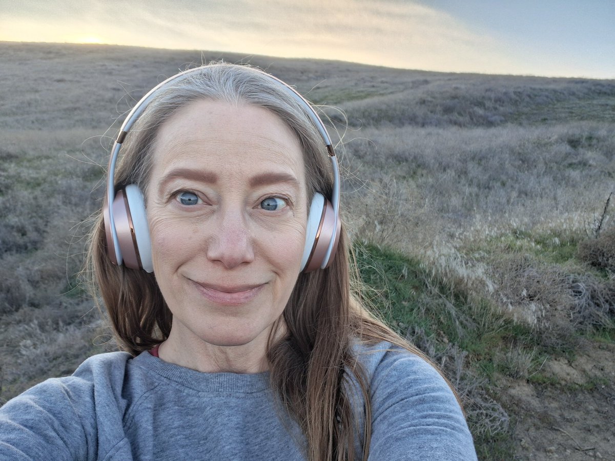 shaindelr's tweet image. 3.2 miles, 495 foot elevation gain. Beautiful day 🌤 #CharityMiles #everymilematters #getoutside