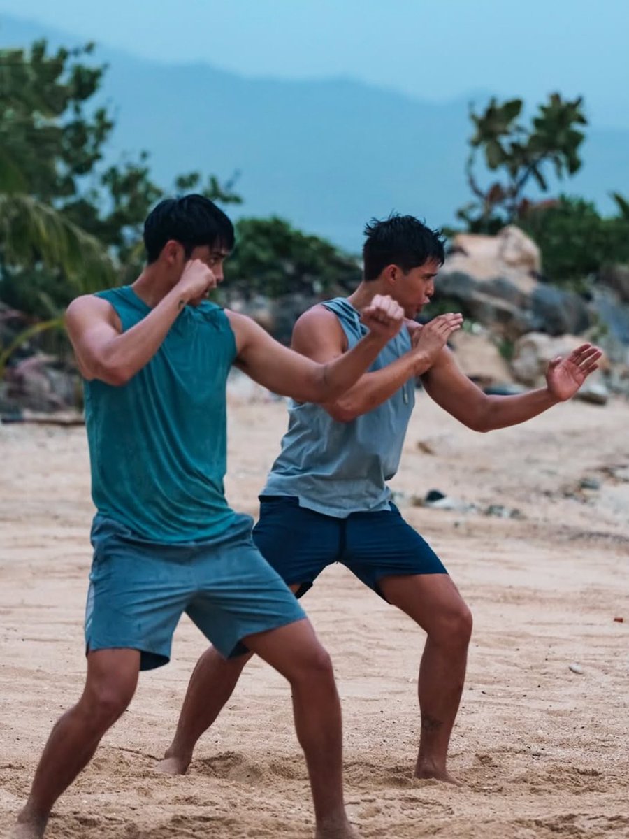 DONNYSQUADPH's tweet photo. 📸 netflixph on Instagram Post

"thank you for all the adventures, friendships, and heartbreaks, my island buddies! wishing everyone a happy and peaceful stay in La Playa Roja and beyond 🏝️☀️"

#ROJA
#DonnyPangilinan
@donnypangilinan https://t.co/LNLZIpo4C4