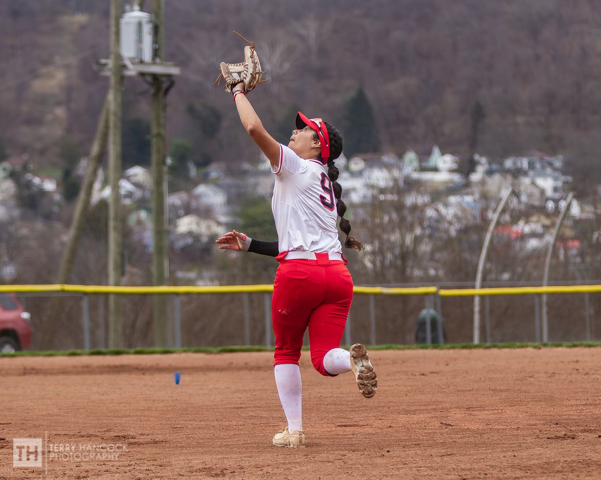 imageisanything's tweet photo. Non-conference Softball Doubleheader at J.B. Chambers Sports Complex this afternoon. 

Walsh Cavaliers @ Wheeling Cardinals https://t.co/zE0jJi10U4