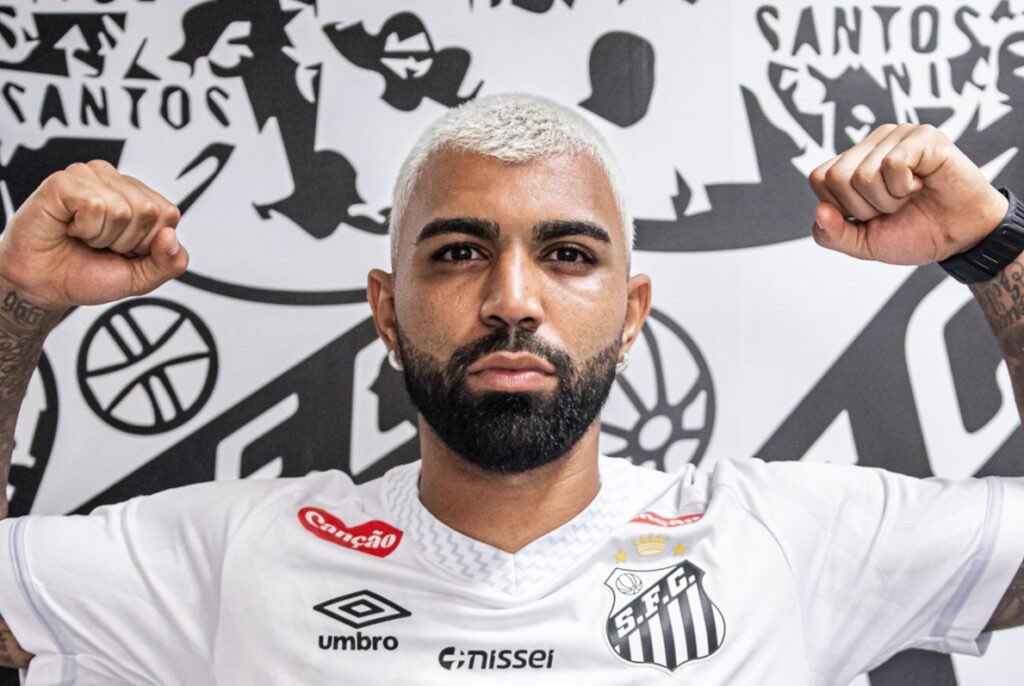 Gabigol merece uma estátua na vila?