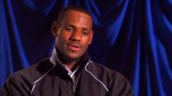 jojoforn tweet media