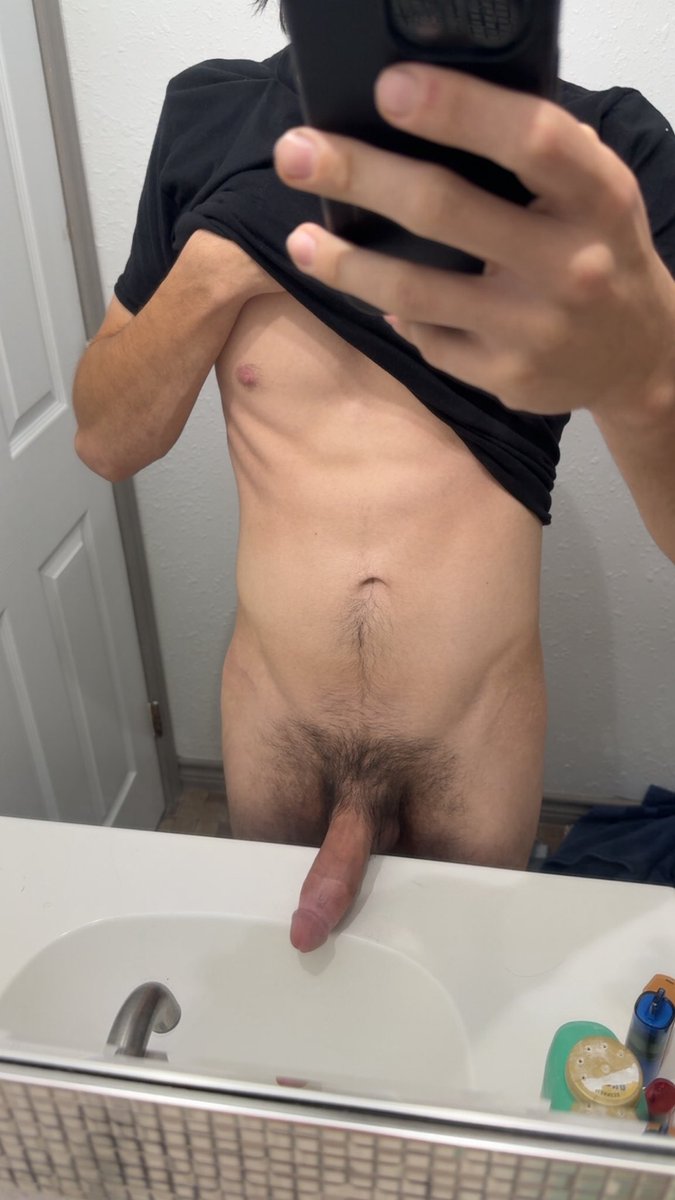 bigdaddeeeee's tweet photo. come handle this https://t.co/JASHVFraYF