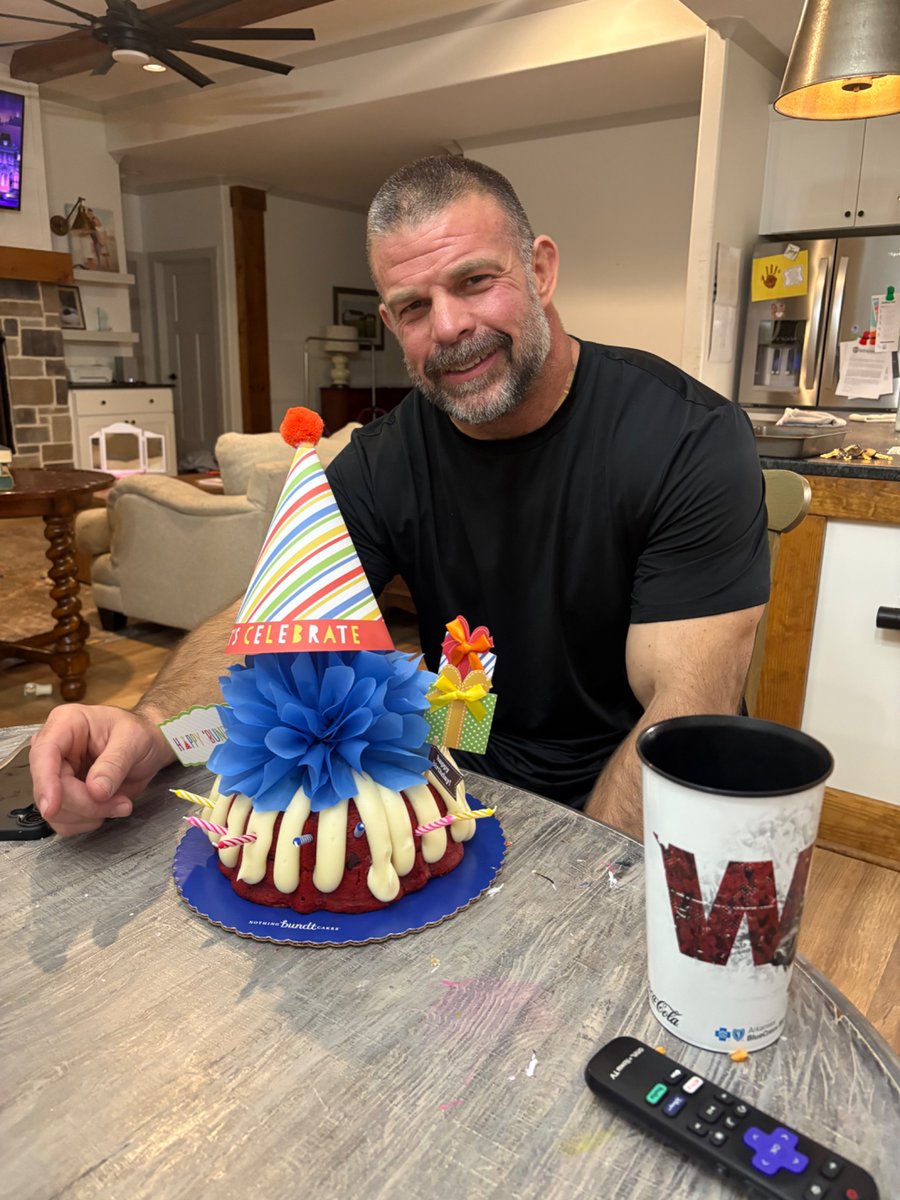 Caleb Perry tweet media