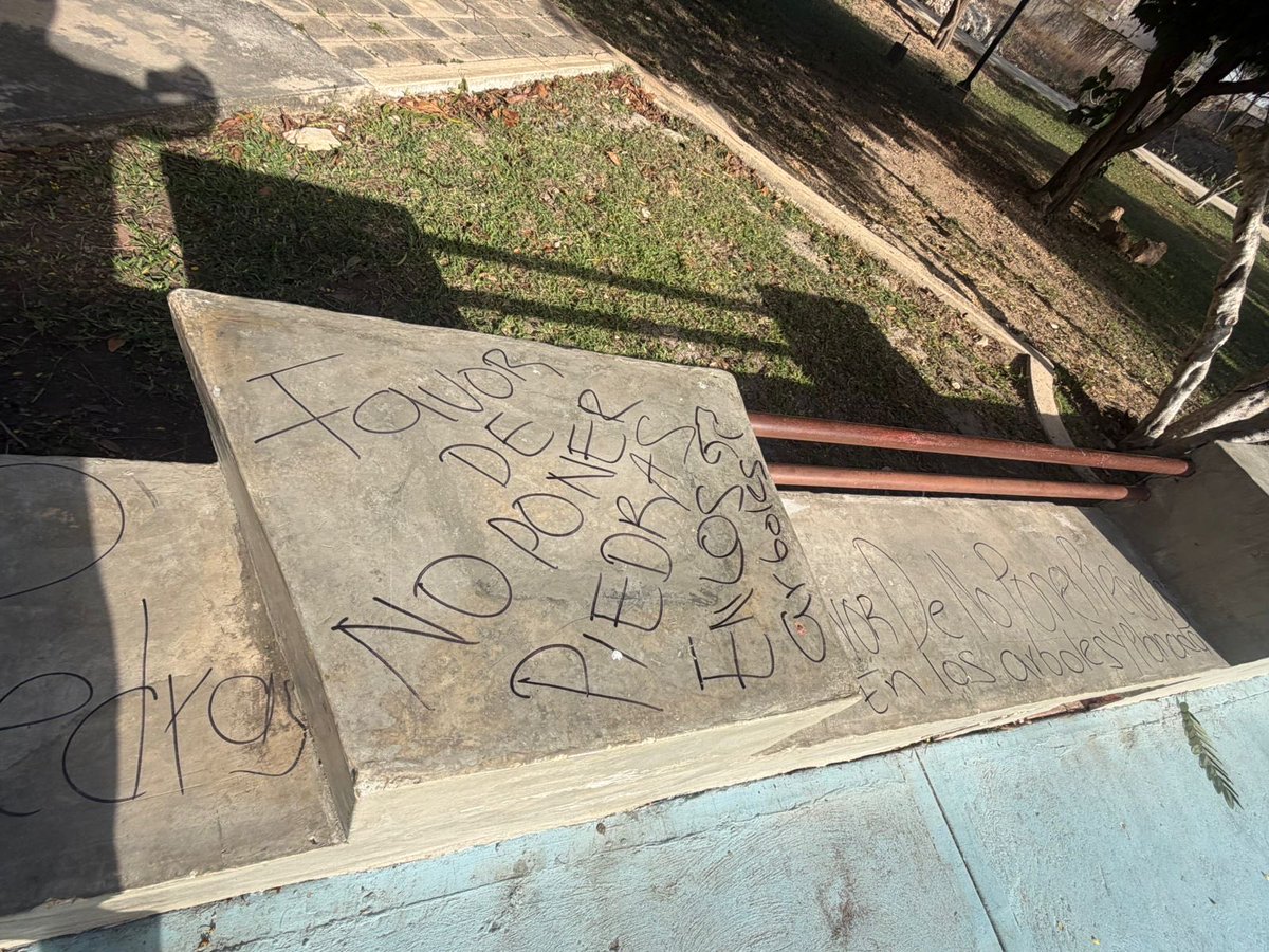 Lorenza 💅🏻 tweet media