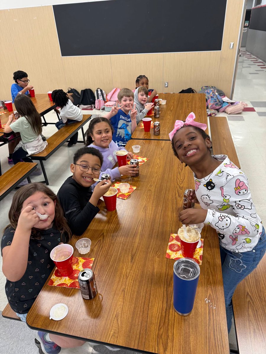 Western Hills Elementary tweet media