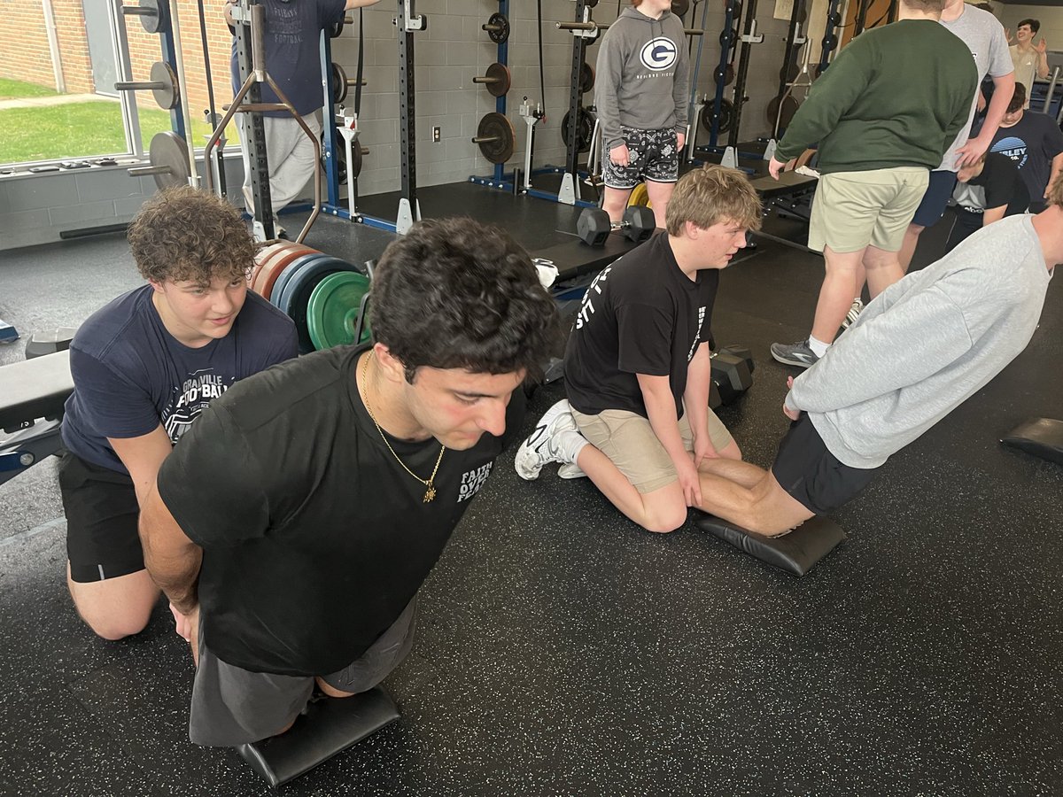 We had an amazing session today. The bar was moving fast.  Keep stacking days!! <a href="/coach_leff/">Dylan Leffingwell</a>