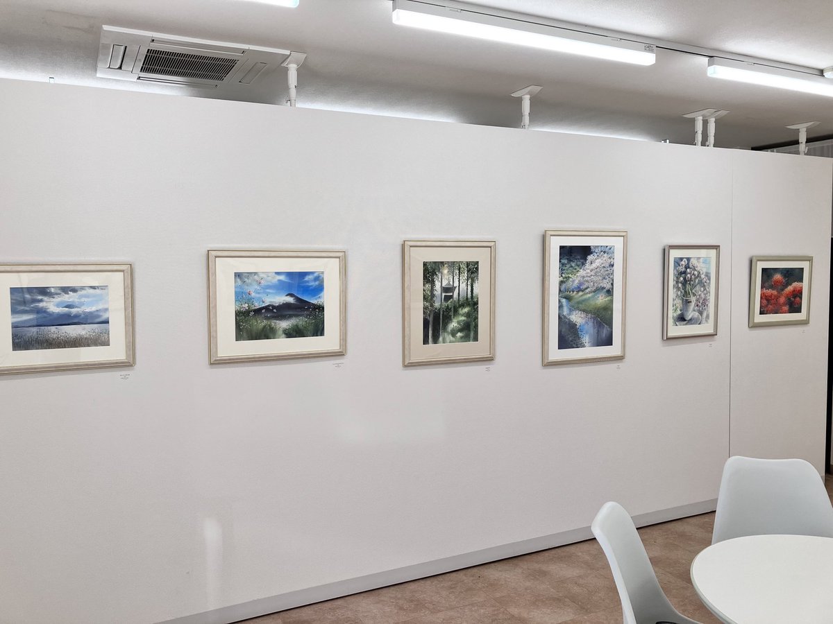 implexus art gallery tweet media
