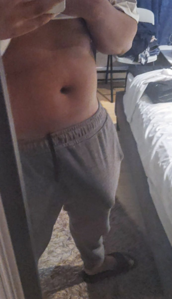 BigDWall07's tweet photo. Would you help me? #bbc #horny #nsfwtwtًً https://t.co/sjx9jUfTj0
