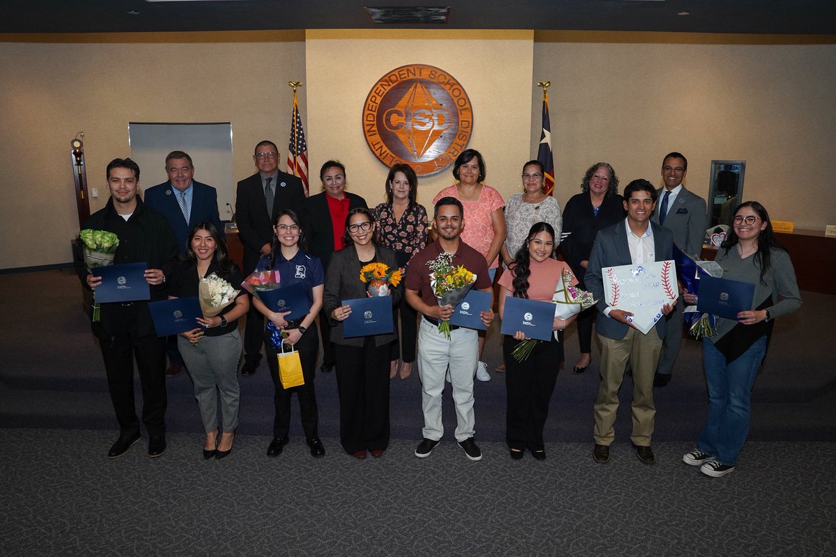 Clint ISD tweet media