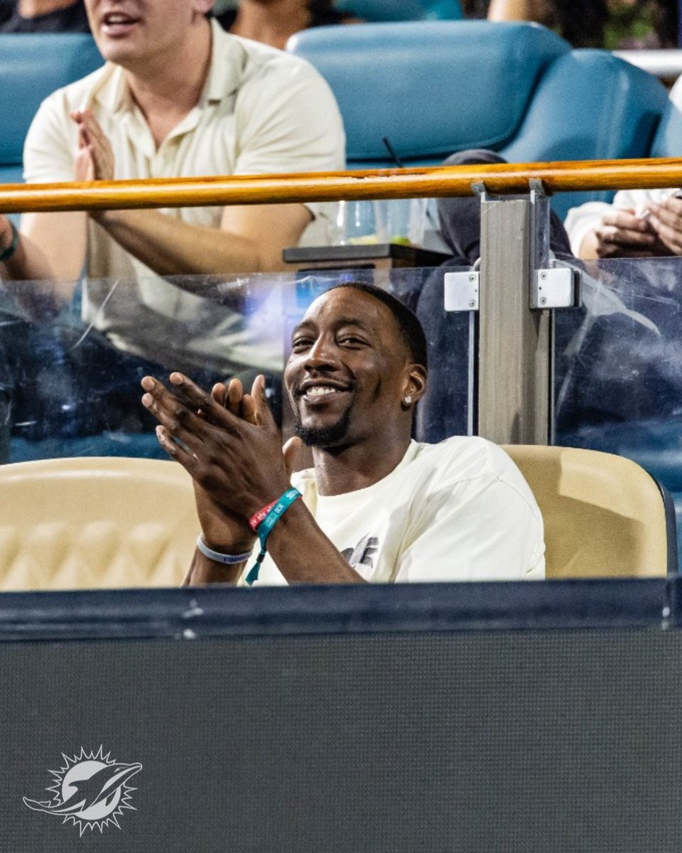 Miami Dolphins tweet media