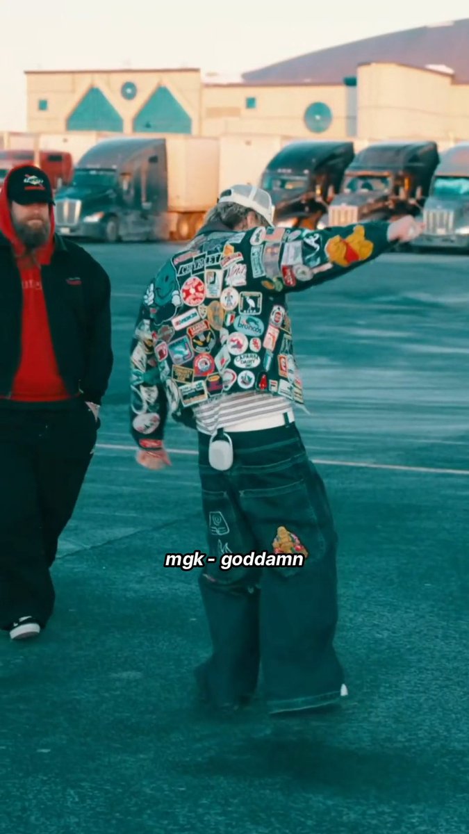 mgkmagic tweet media