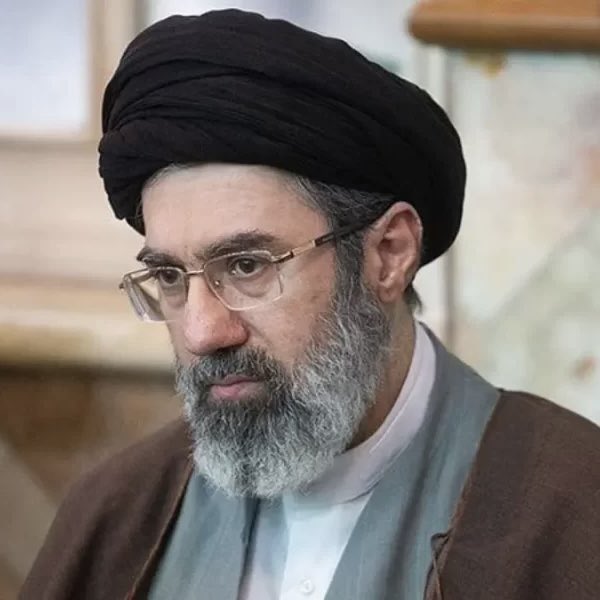 دانیال معمار tweet media