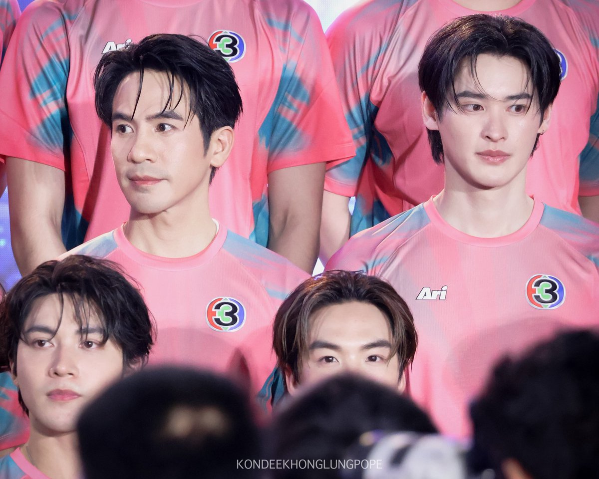 º·˚♡ คนดีจะได้เจอเมนกี่โมง 🍊🐧🖤 tweet media