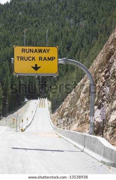 Zoomer Trucker tweet media