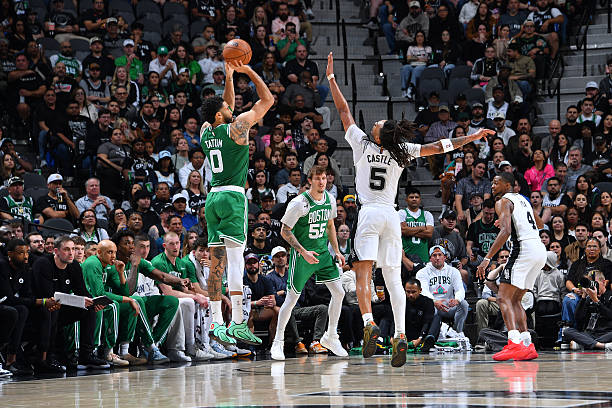 iinangelo's tweet photo. Jayson Tatum vs the Spurs:
27 Minutes
24 Points (Season High)
5 Rebounds
2 Assists
2 Steals
9-23 FG https://t.co/dKDXpUwary