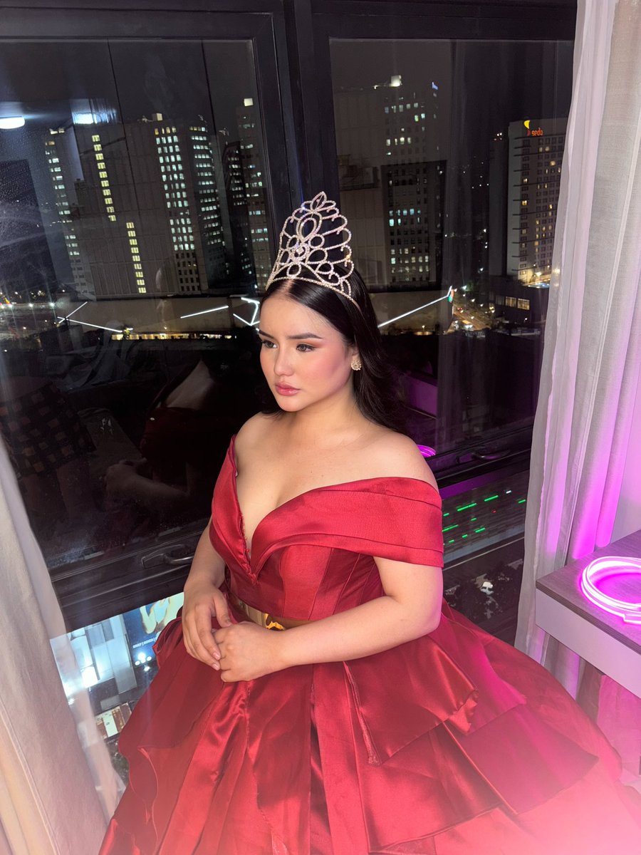 MISSTRESSSOFI's tweet photo. GIVE BOW TO YOUR GODDESS!👑

It’s time for you to be useful!! Payment methods on BIO ☝️

Findom Femdom Paypig Humanatm Humiliation
Asiandom Pinaydom https://t.co/dx8MEIeoPQ